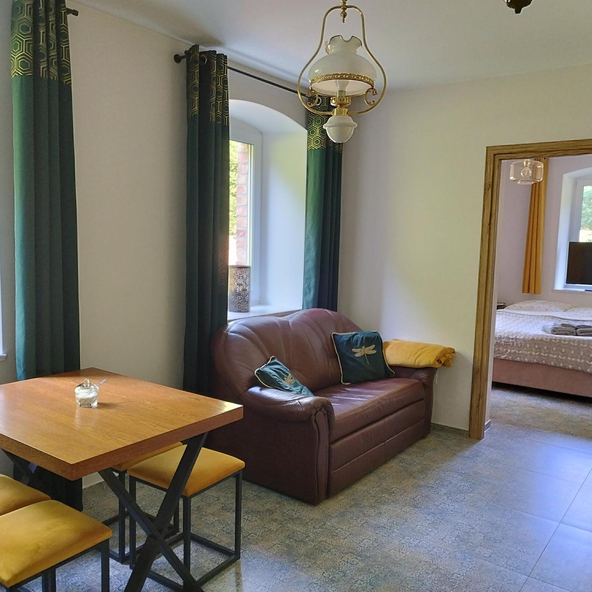 Apartamenty U Golebiewskich Stara Kamienica エクステリア 写真