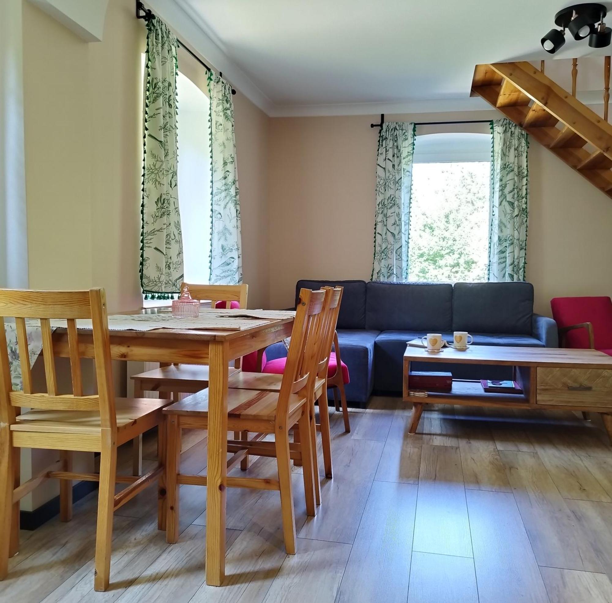 Apartamenty U Golebiewskich Stara Kamienica エクステリア 写真